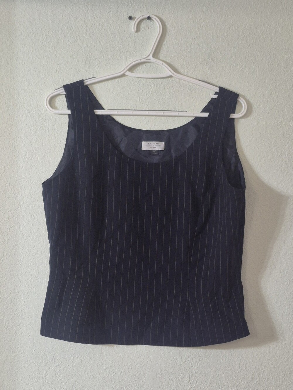 Tahari Black And White Pinstripe Sleeveless Shell Top